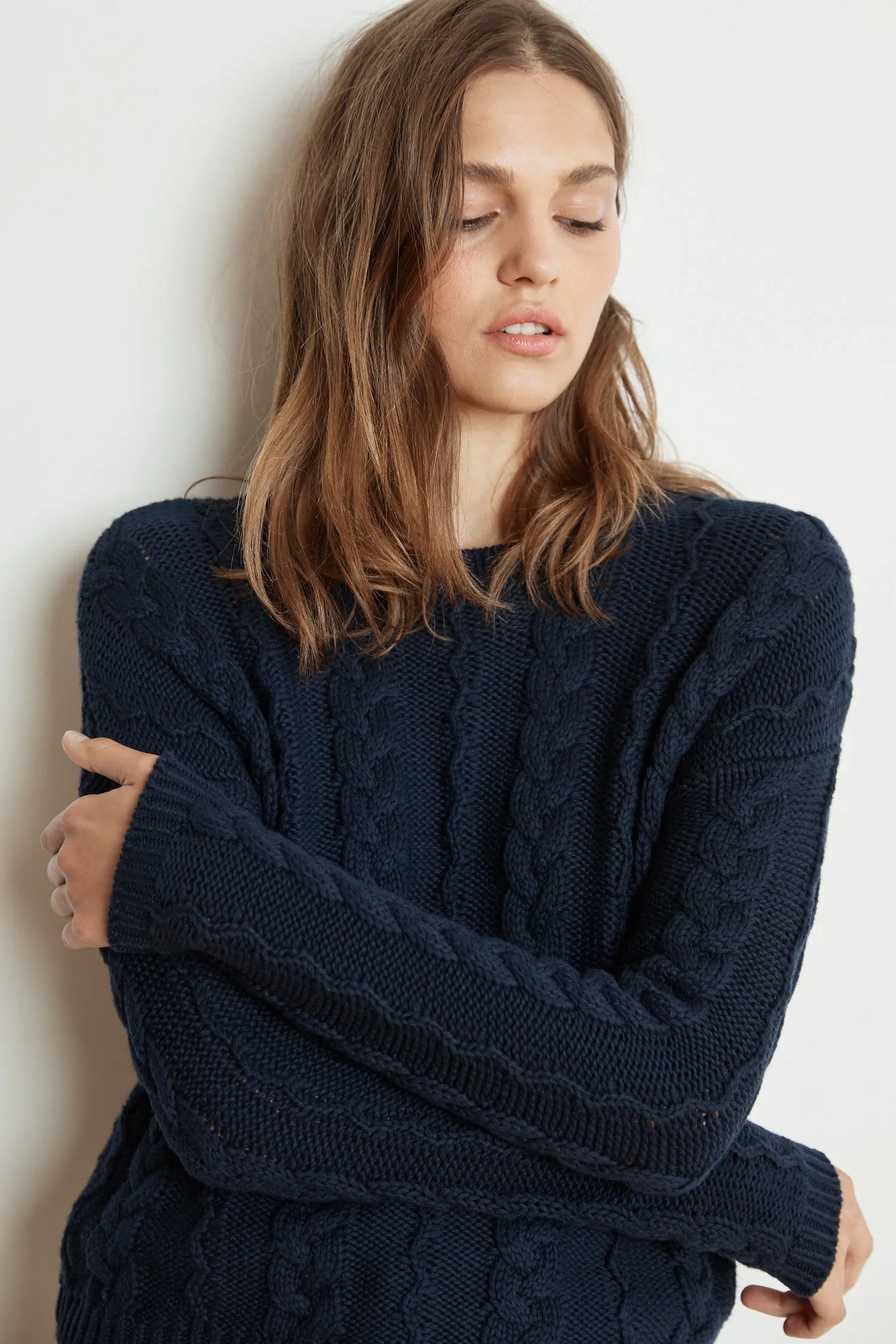 ARELY COTTON CABLE KNIT SWEATER IN NAVY