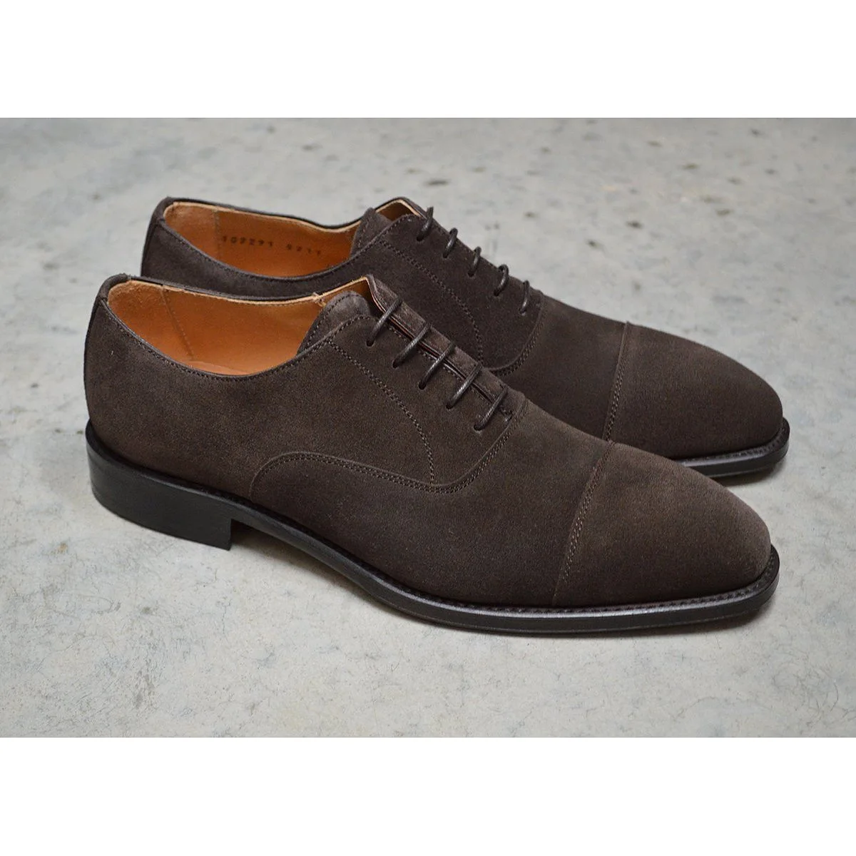 Berwick 1707 Straight Cap Oxford (5217) -Dark Brown Suede