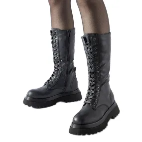 Black high insulated boots by Upton