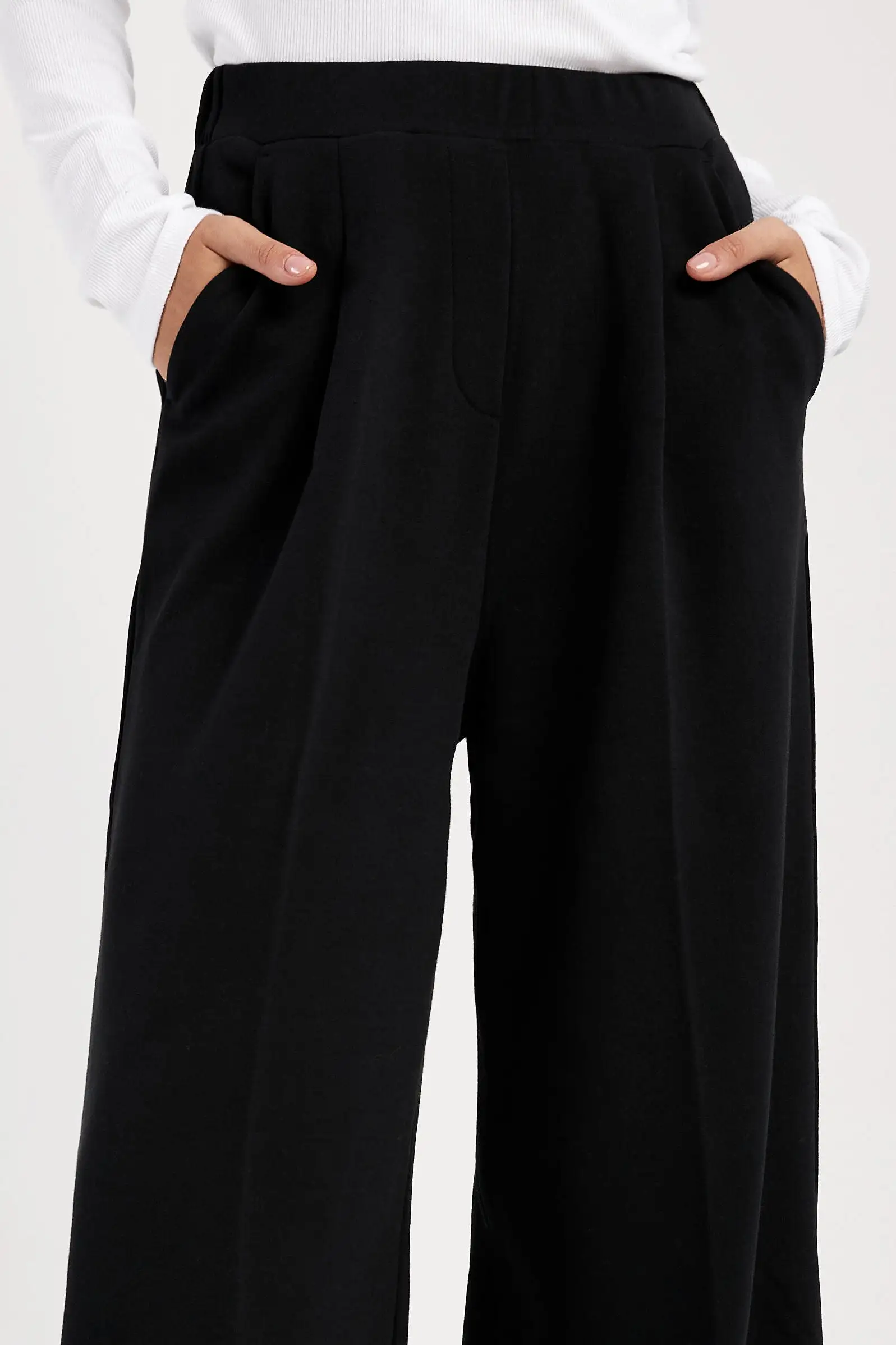 Canter Jersey Pant in Black