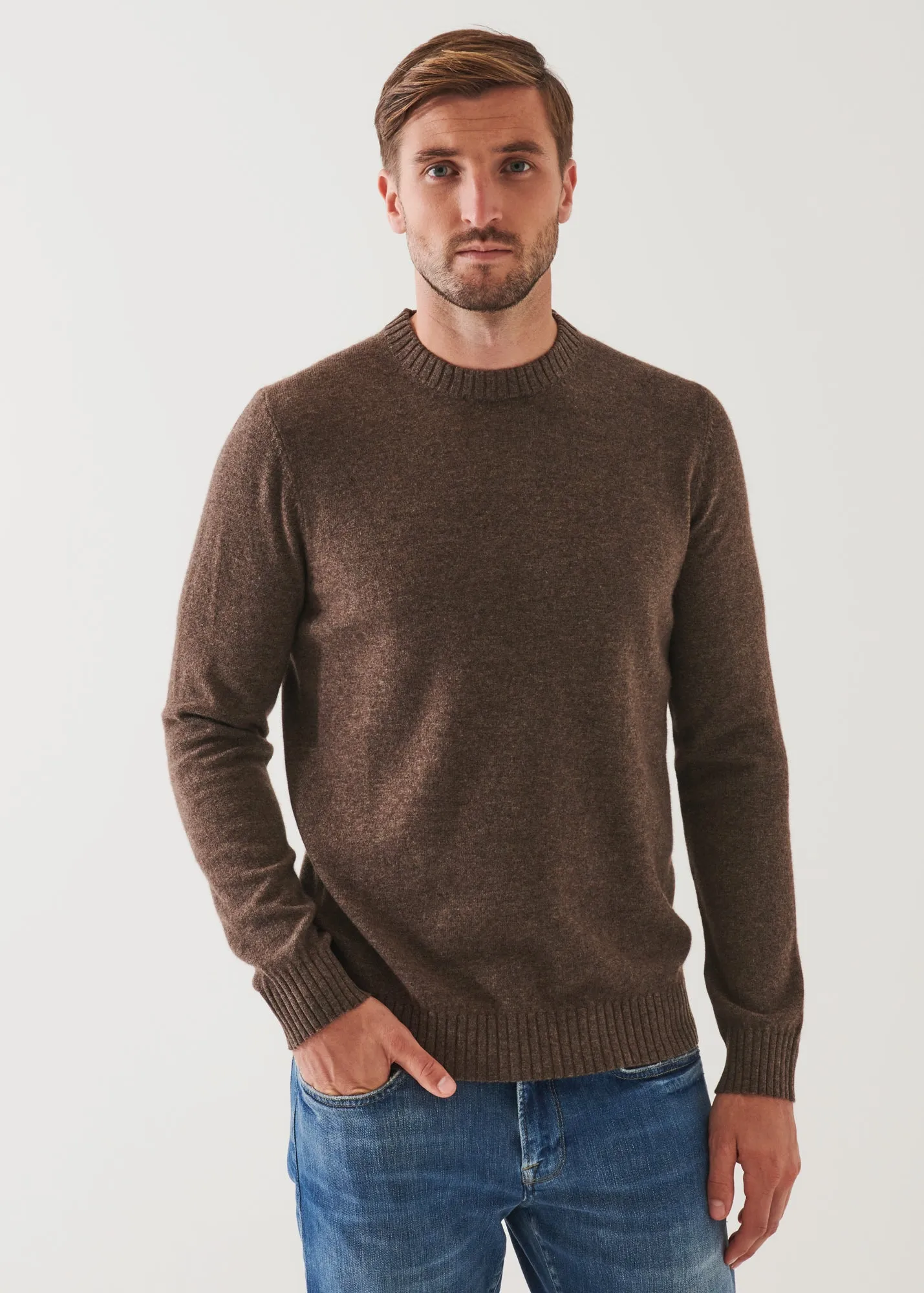 CASHMERE BLEND CREWNECK