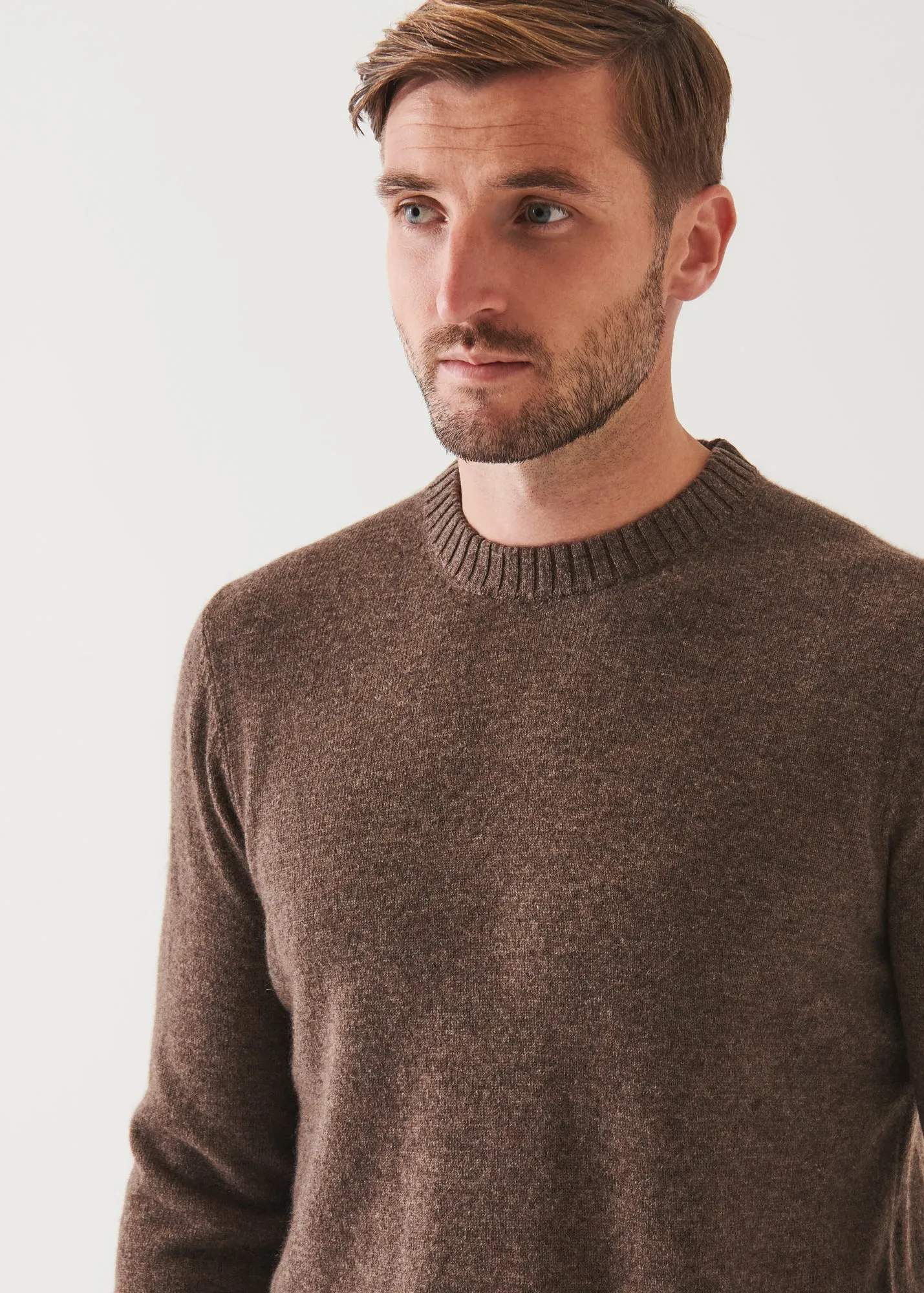 CASHMERE BLEND CREWNECK