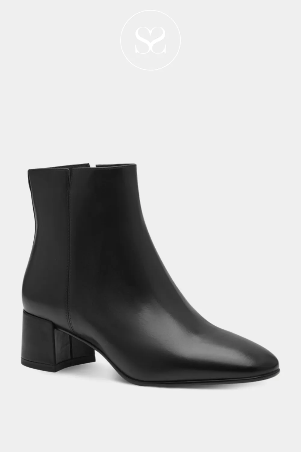 TAMARIS 1-25345-43 BLACK LEATHER ANKLE BOOTS