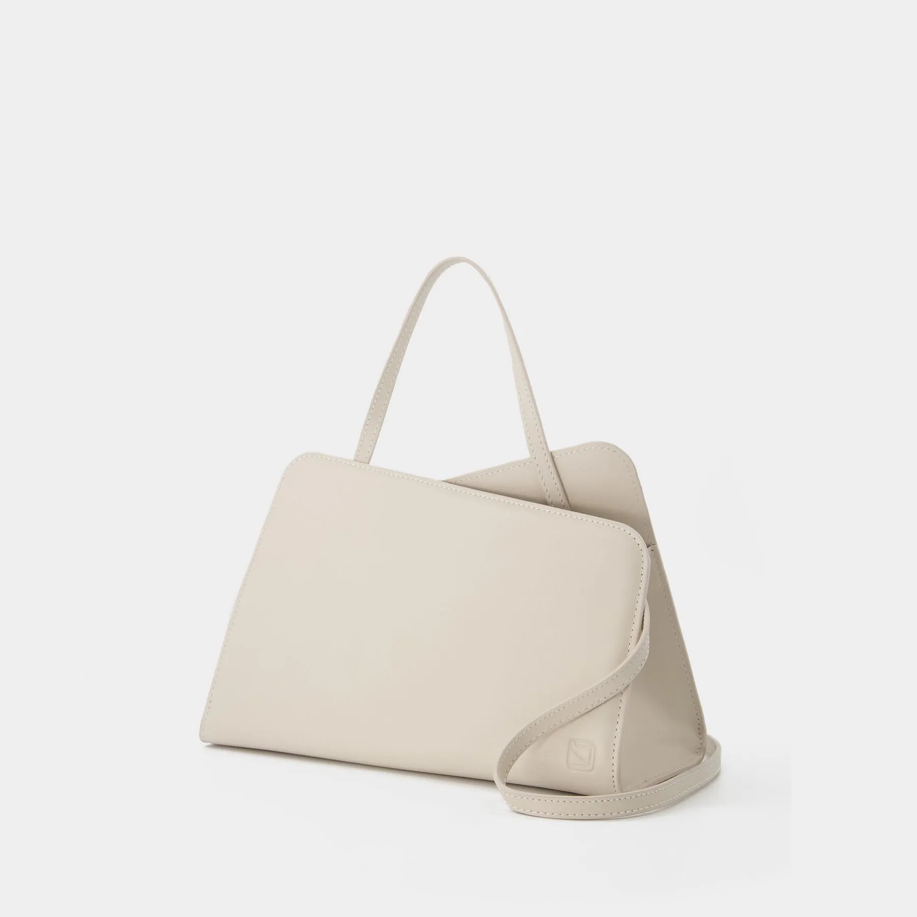 Yuzefi  Slant Crossbody Tote Bag in White Leather